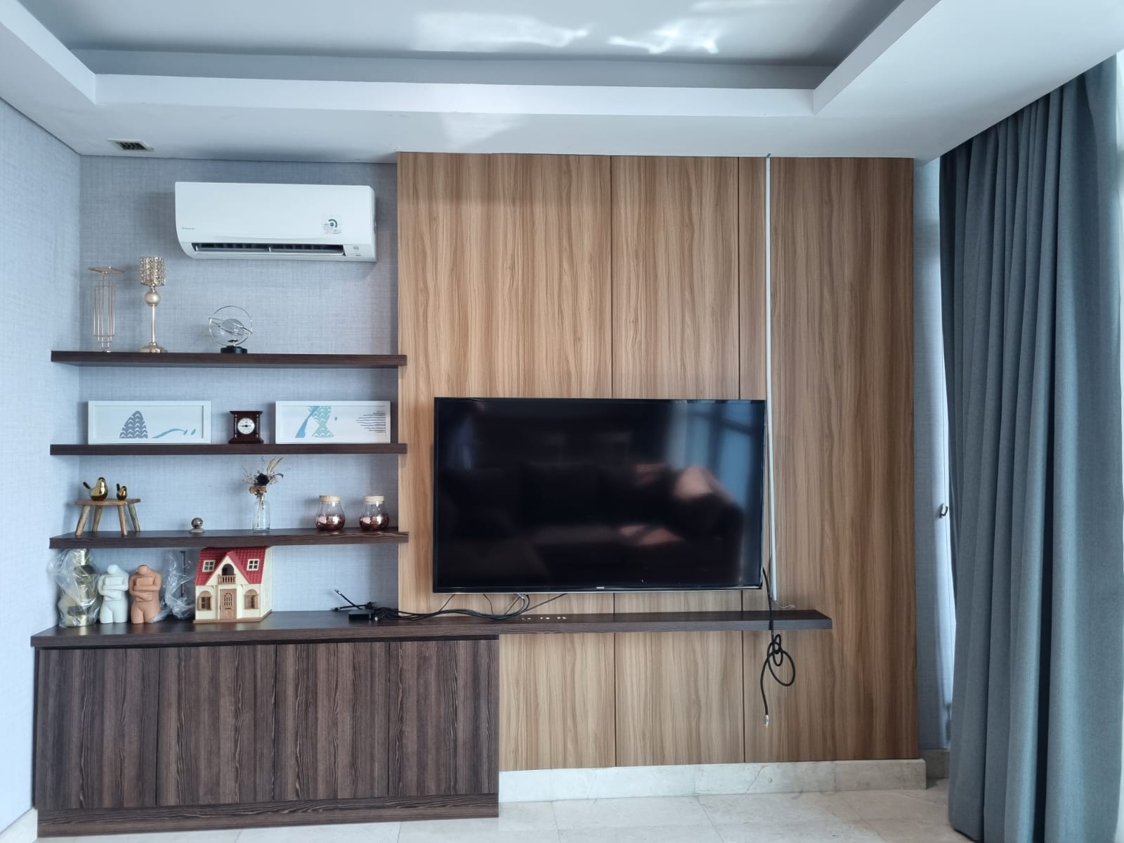 Dijual Apartemen Windsor Puri Indah View City 2BR Full Furnished