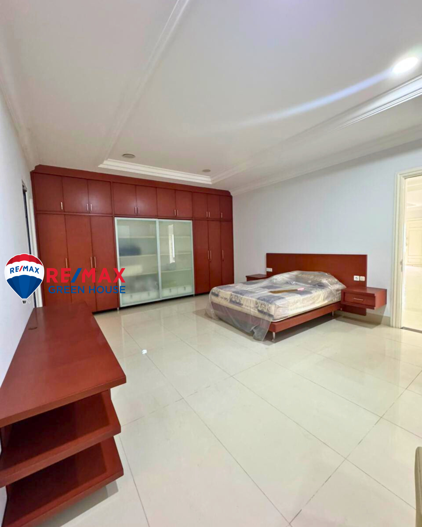 Dijual Rumah Mewah Di Boulevard Puri Media Jakarta Barat