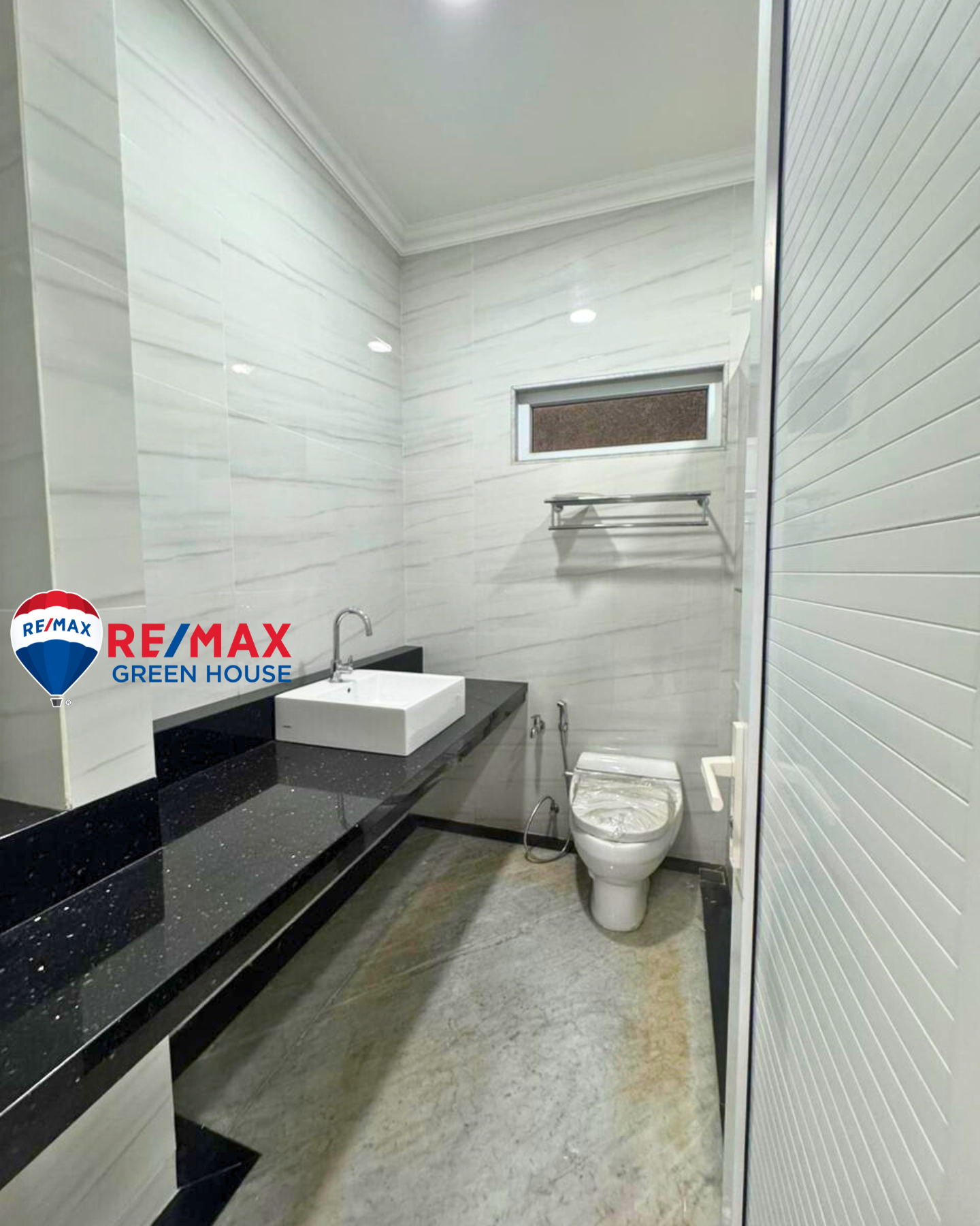 Dijual Rumah Mewah Di Boulevard Puri Media Jakarta Barat