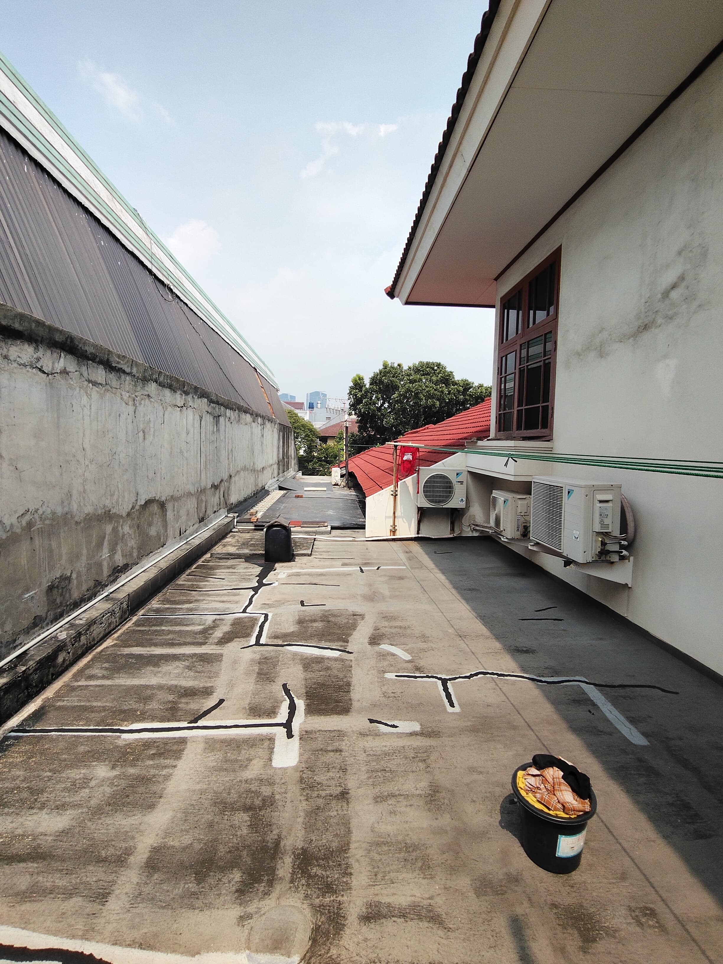 Dijual Rumah Siap Huni Di Puri Indah Posisi Hook