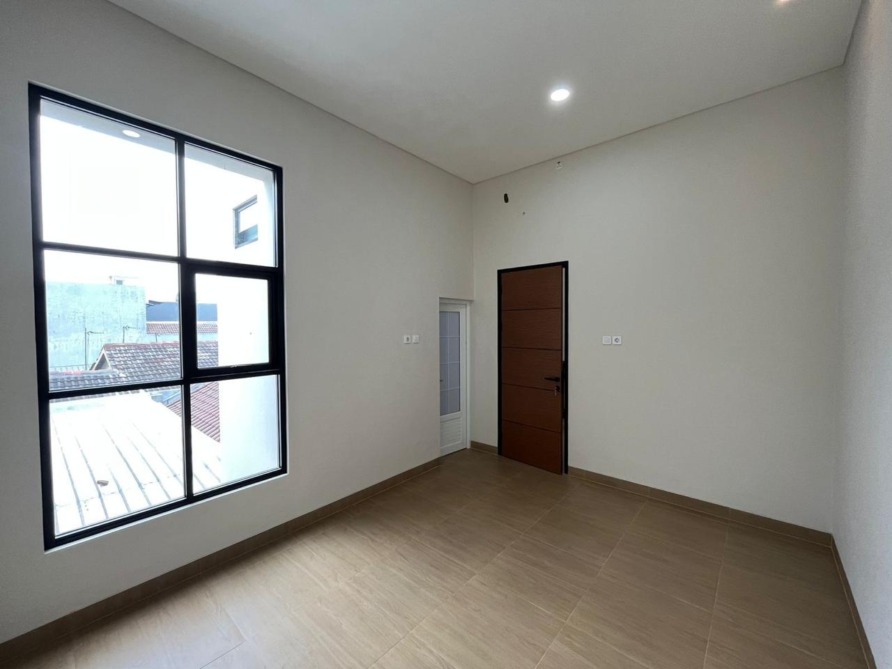 Dijual Rumah Brand New Siap Huni Di Tomang Jakarta Barat