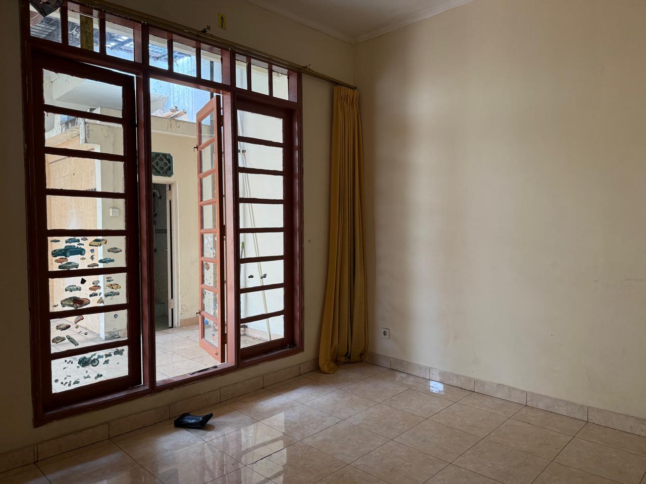 Dijual Rumah Di Permata Buana Jakarta Barat