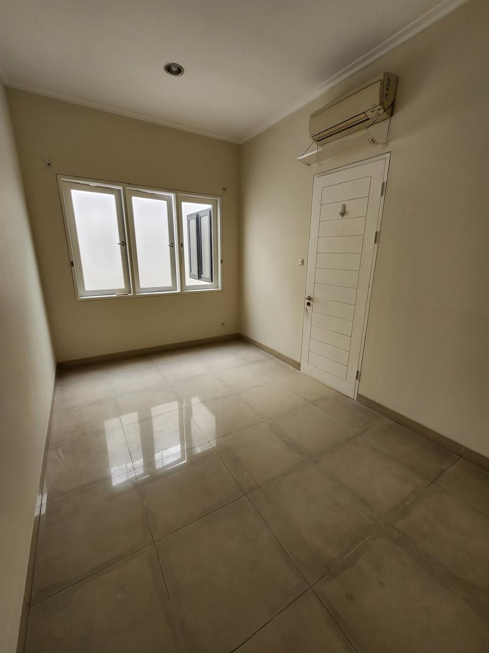 Dijual Rumah Siap Huni Di Permata Buana One Gate Sistem