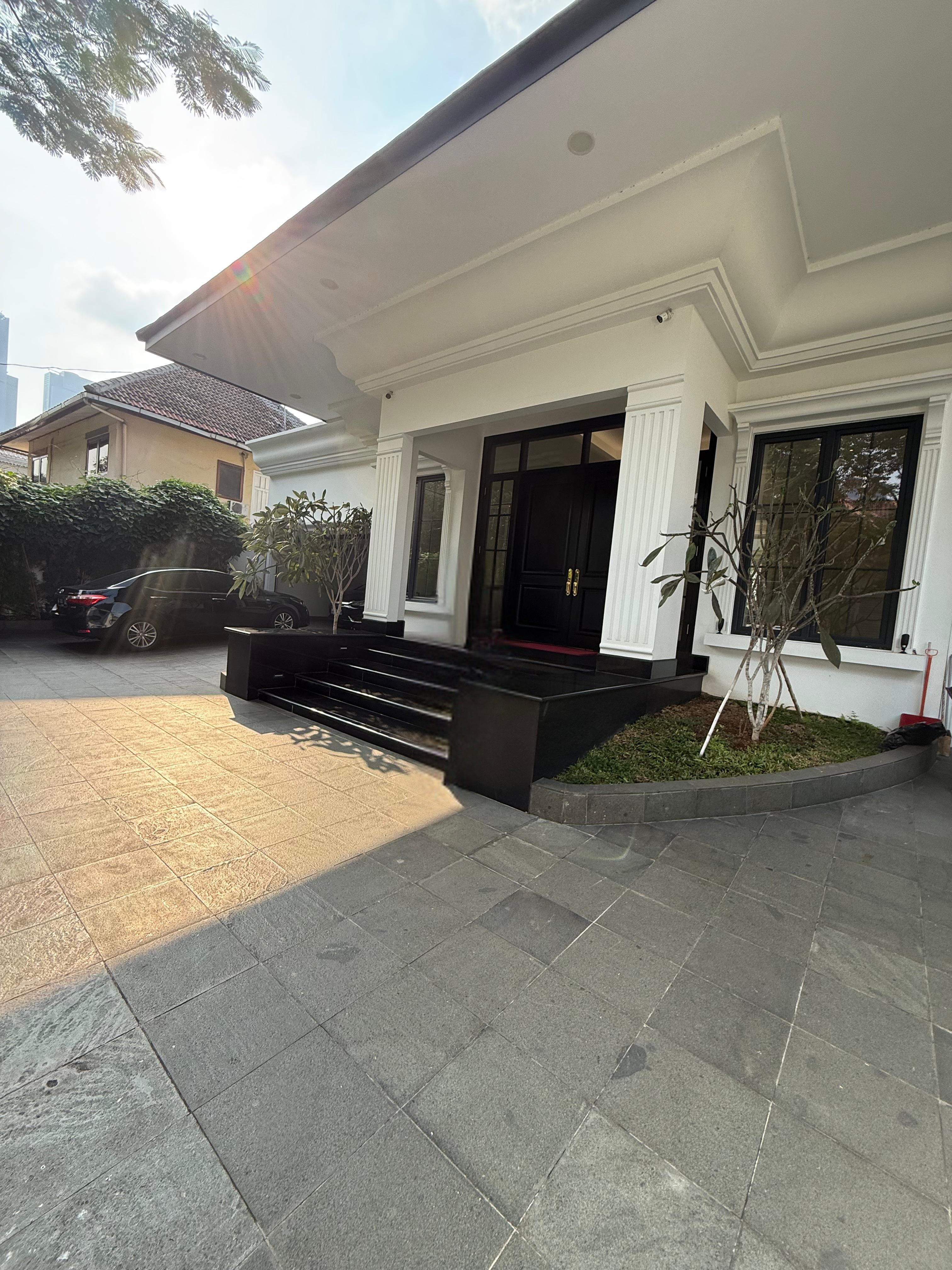 Dijual Rumah Mewah Brand New Di Menteng Jakarta Pusat