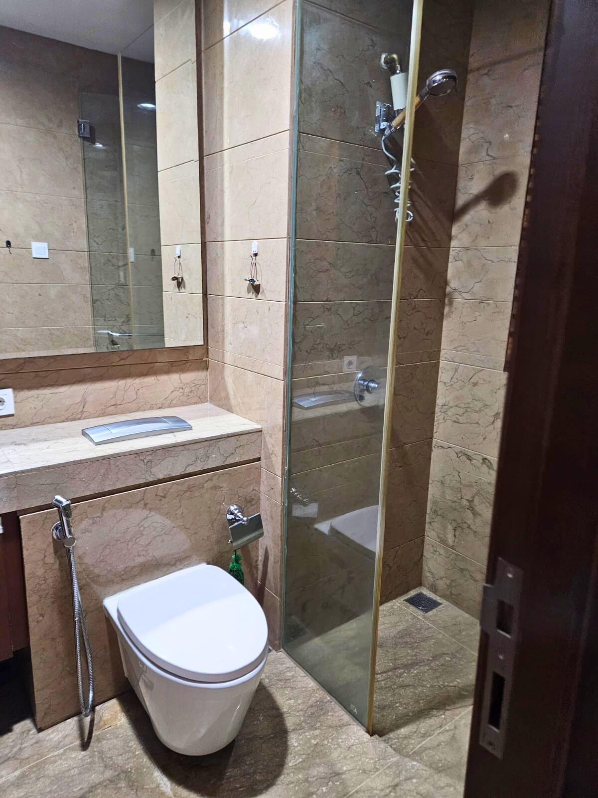 Dijual Apartemen Windsor Puri Indah View City 2BR Full Furnished