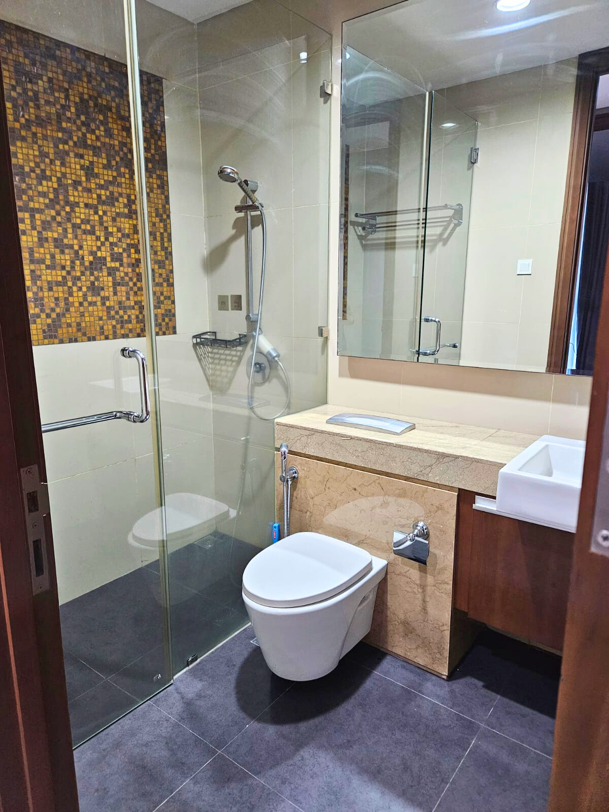 Dijual Apartemen Windsor Puri Indah View City 2BR Full Furnished