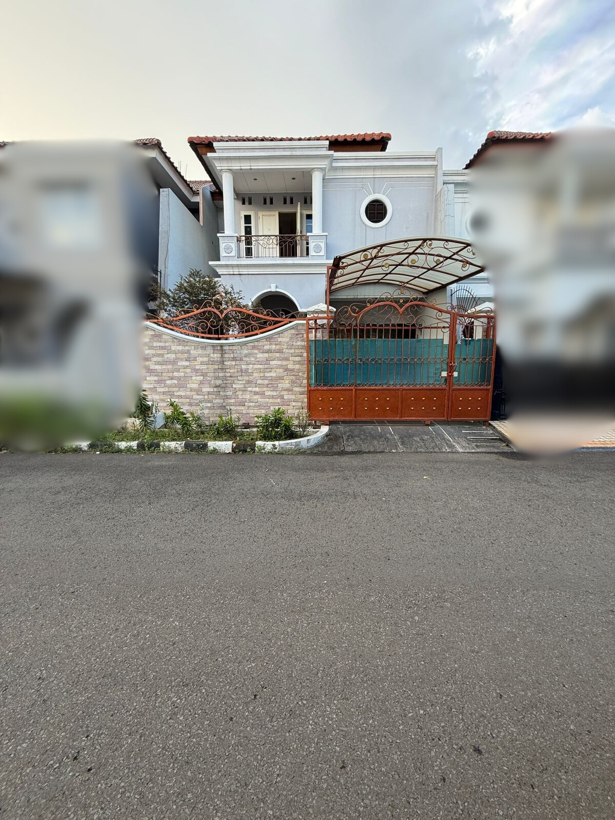 Dijual Rumah Di permata Buana Jakarta Barat