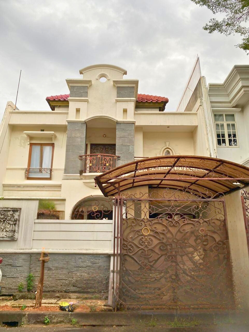 Jual Rumah Di Permata Buana Jakarta Barat