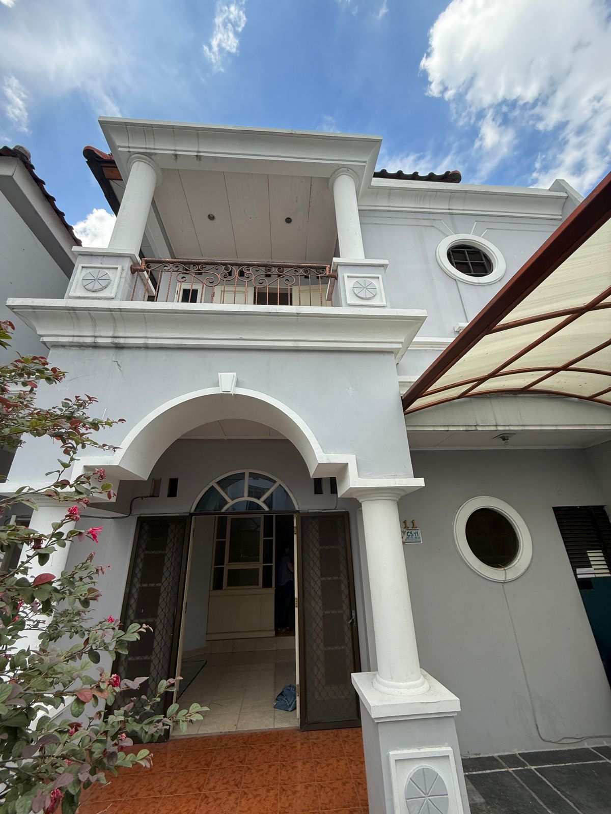Dijual Rumah Di permata Buana Jakarta Barat