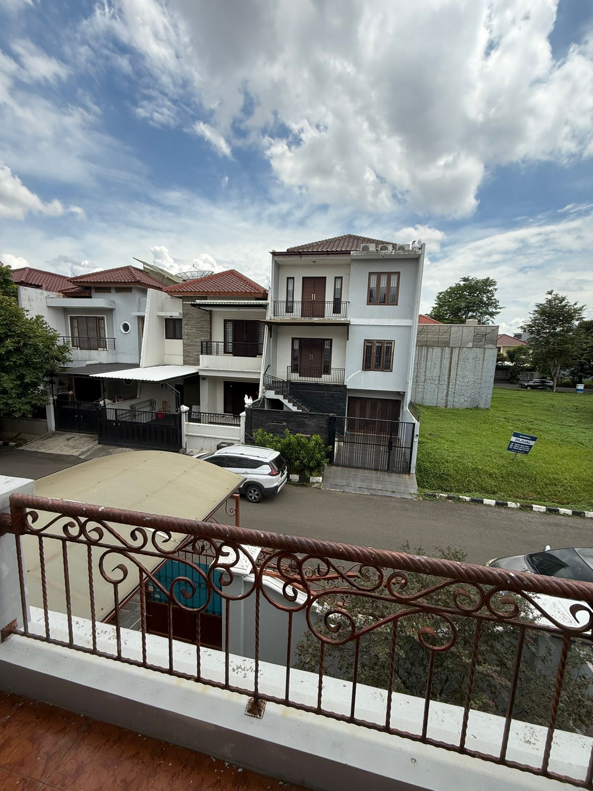 Dijual Rumah Di permata Buana Jakarta Barat