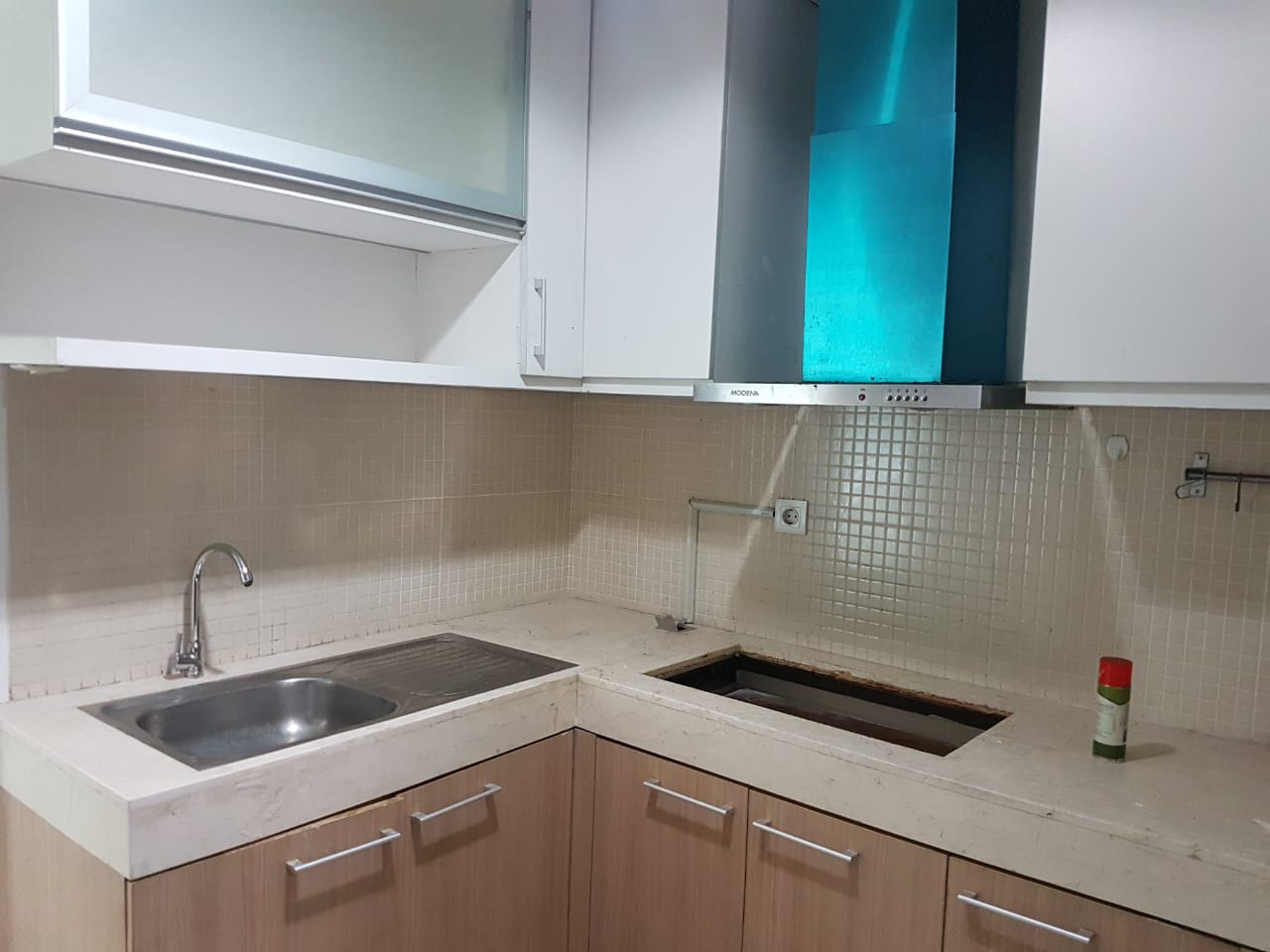 Jual Apartemen St Moritz Tower Royal Lantai Rendah