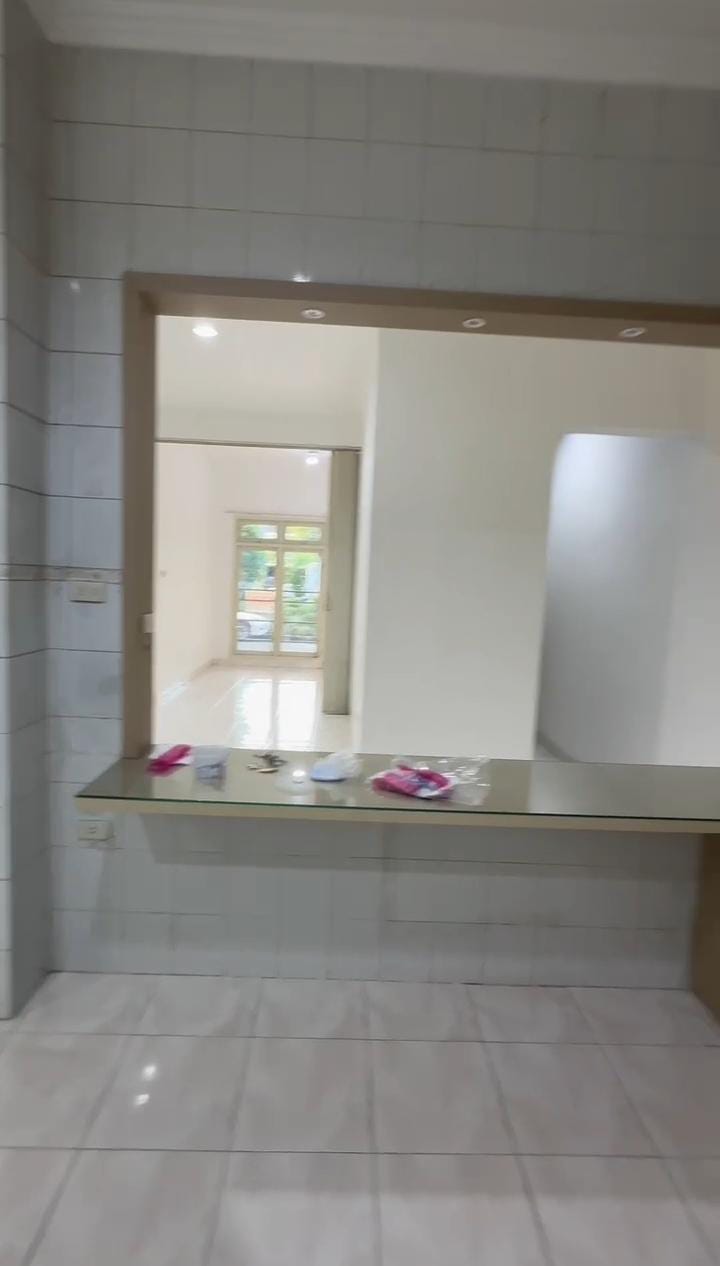 Sewa Rumah Siap Huni Di Permata Buana Hadap Taman