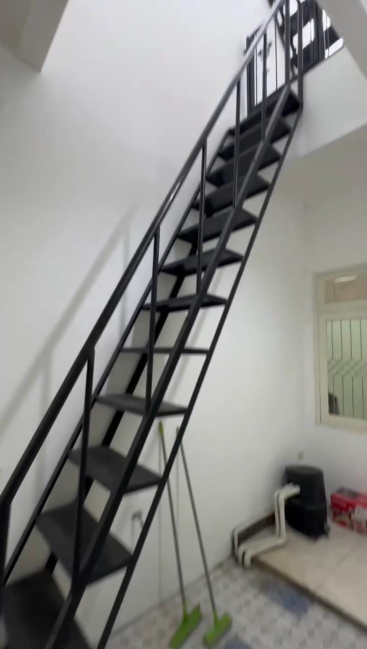 Sewa Rumah Siap Huni Di Permata Buana Hadap Taman