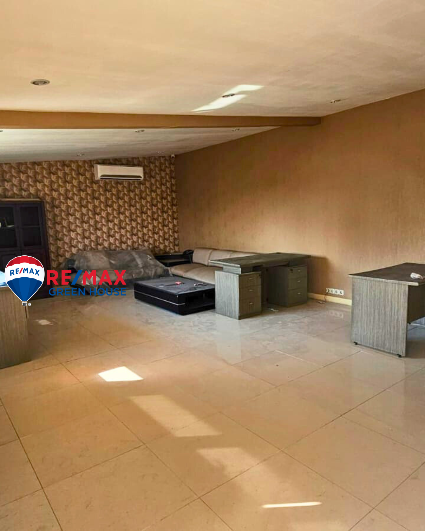 Sewa Ruko Hadap Jalan Raya Srengseng Jakarta Barat