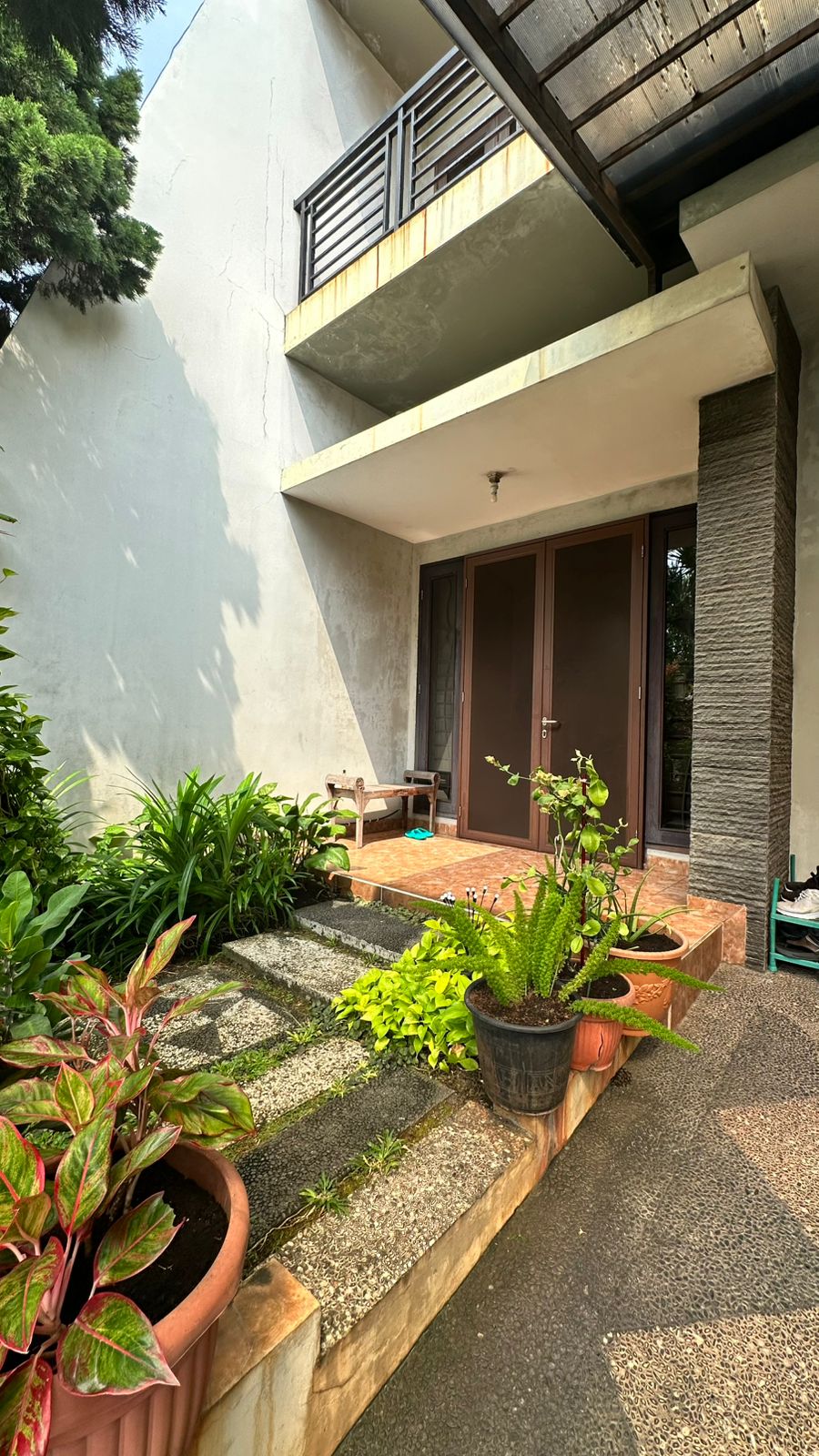 Dijual Rumah Siap Huni Depan Taman Di Permata Buana Jakarta Barat