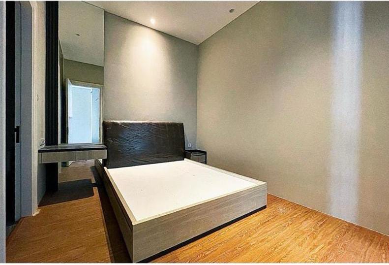 Turun Harga Dijual Rumah Brand New American Classic Di Permata Buana