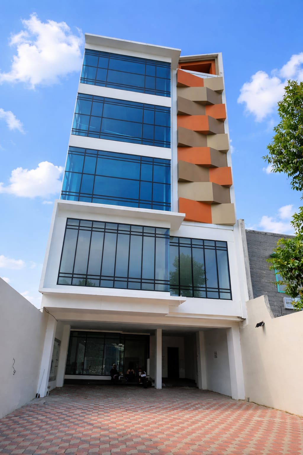 Jual Mini Building 5 Lantai Di Dewi Sartika Jakarta Timur