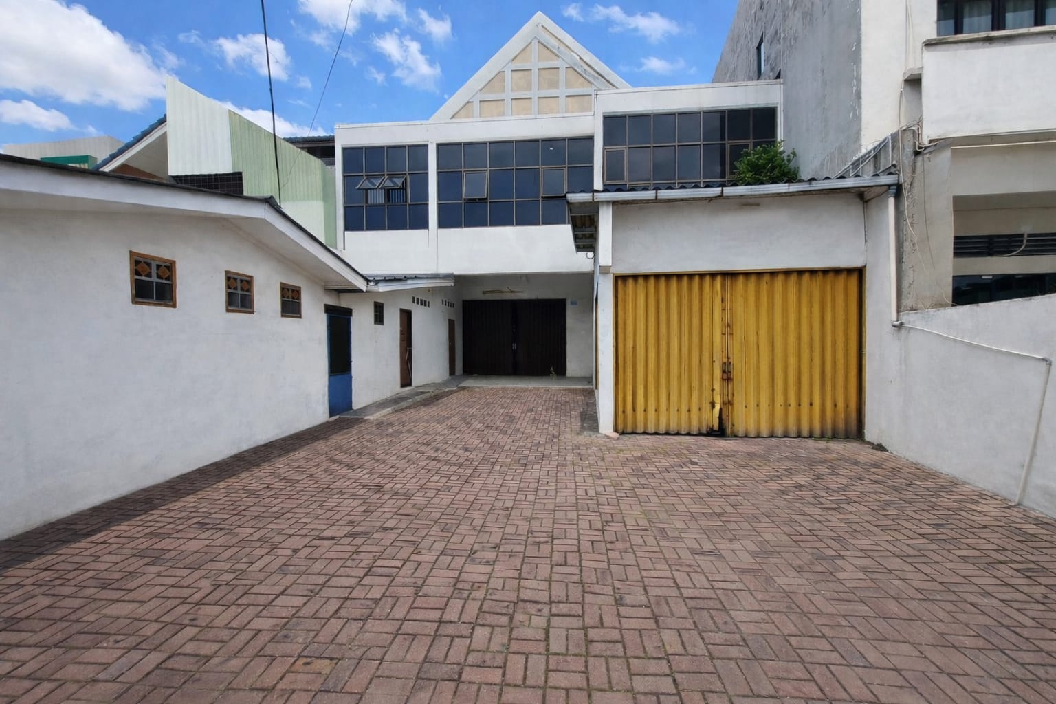 Turun Harga Dijual Bangunan Komersial Hitung Tanah Di Puri Indah Jakarta Barat