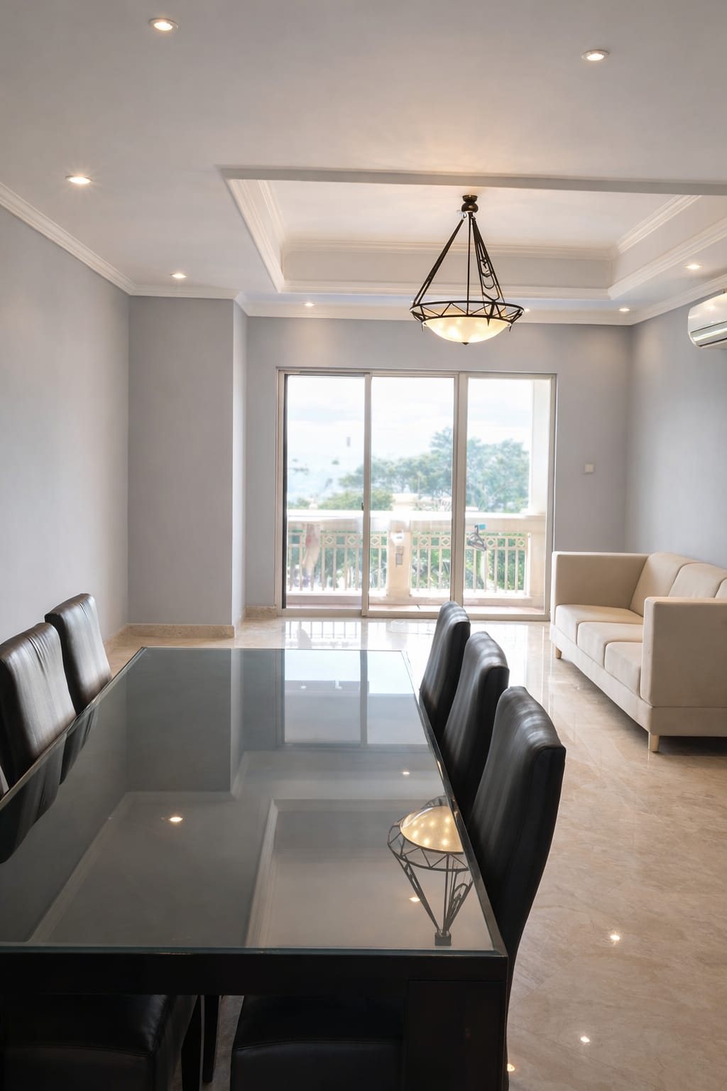 Sewa Apartemen Kedoya Elok 3+1 BR Full Furnished